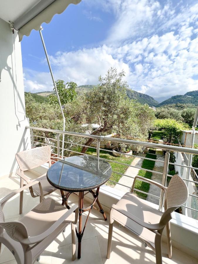 Ionian View B&B Himarë Dış mekan fotoğraf