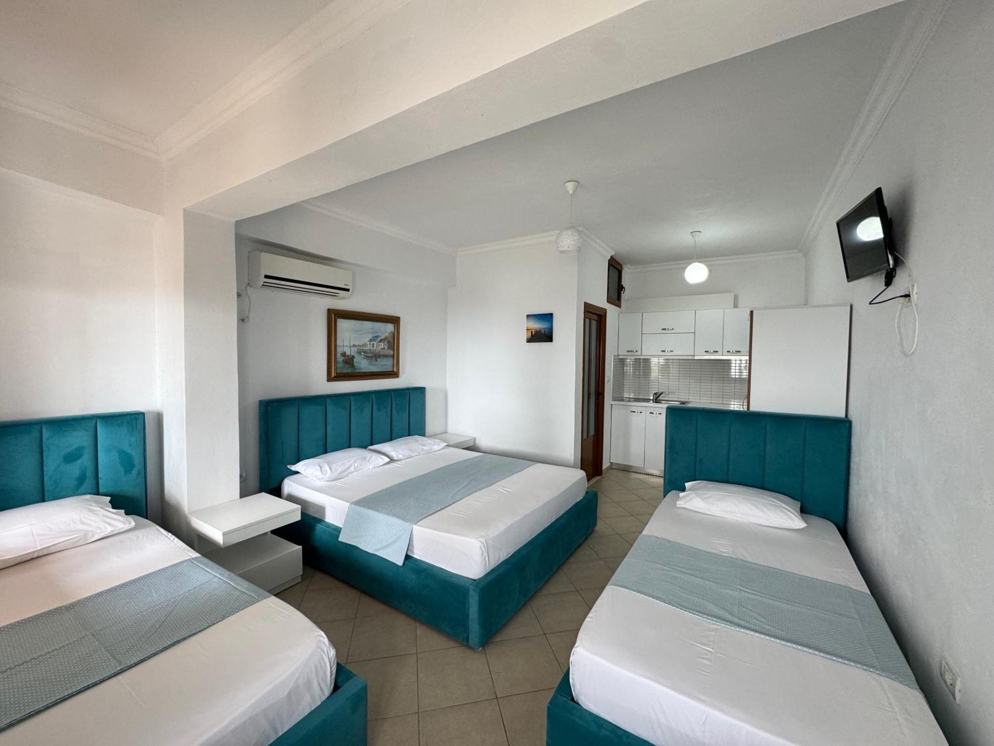 Ionian View B&B Himarë Dış mekan fotoğraf