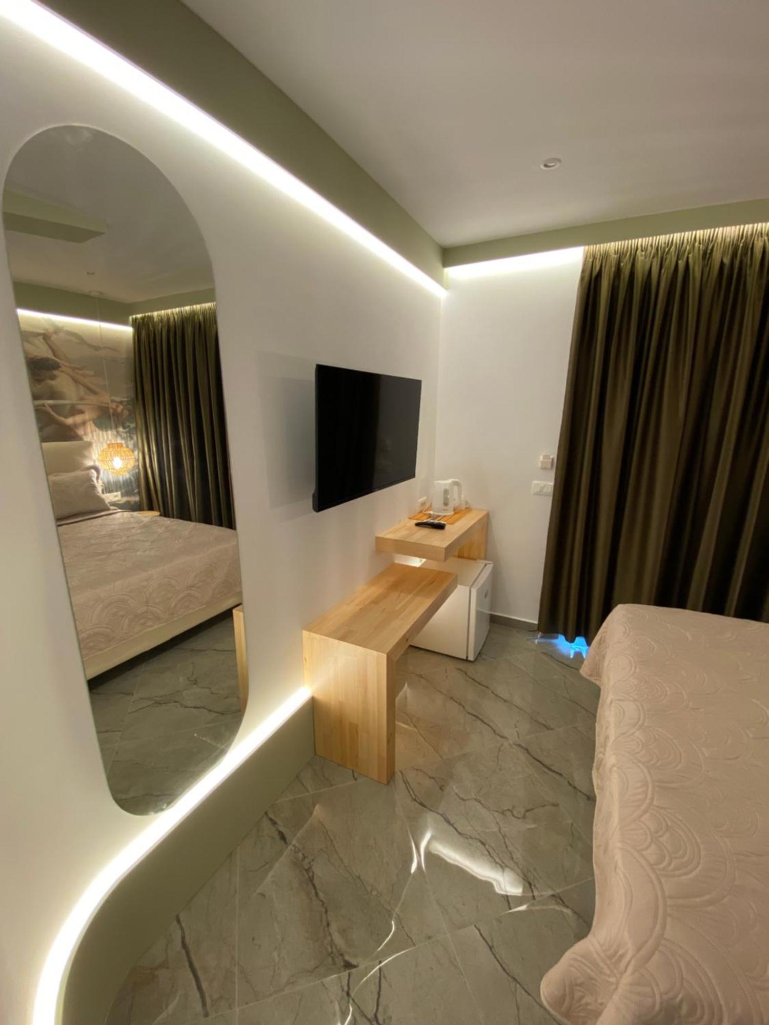 Ionian View B&B Himarë Dış mekan fotoğraf